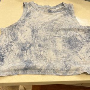 Lululemon tank